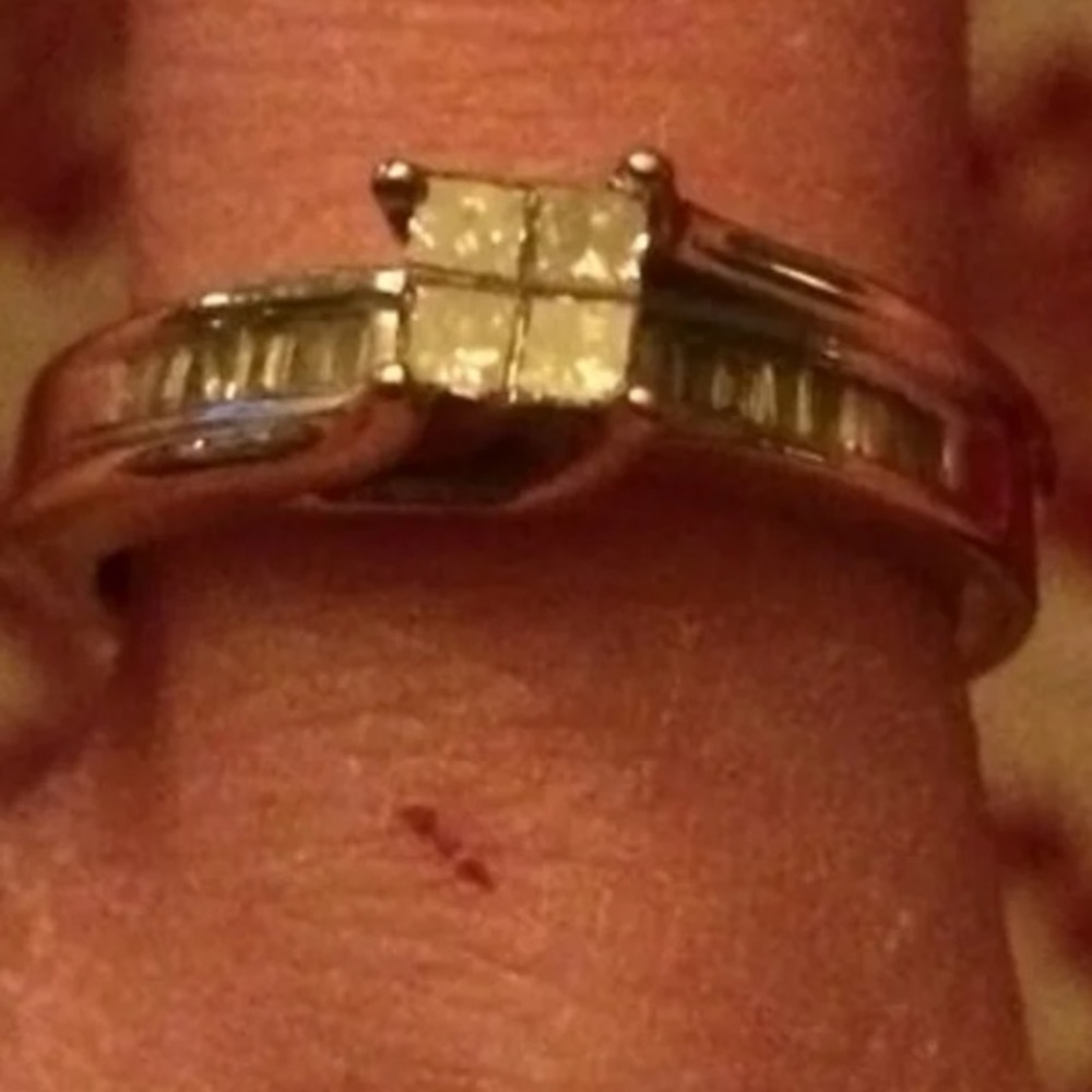 Diamond  ring